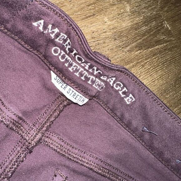 American Eagle Hi Rise Jegging Crop Jenas Womens Size 0 Purple Super Stretch - Picture 3 of 11